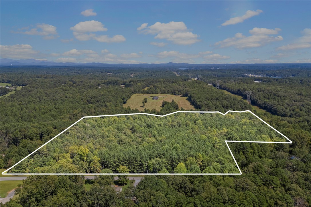 381 West Bryant Road West Union, SC 29696 - Photo 2 of 27