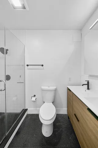 $4,400 | 206 Bloomfield Street, Unit 6, Hoboken, NJ 07030