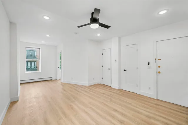 $4,400 | 206 Bloomfield Street, Unit 6, Hoboken, NJ 07030