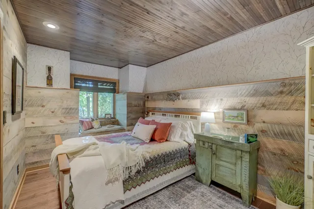 $1,450,000 | 12416 West Roberts Lane, Hayward, WI 54843