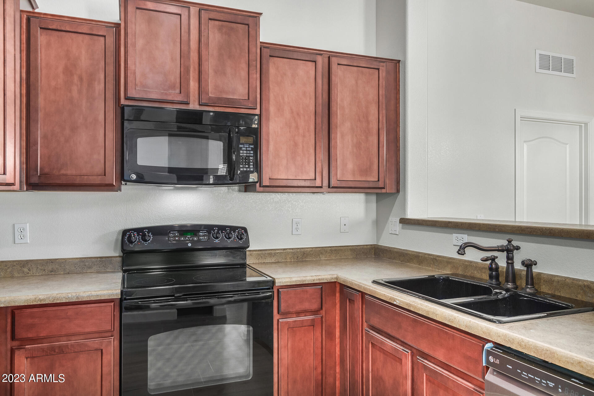 2150 West Alameda Road, Unit 2059 Phoenix, AZ 85085 - Photo 8 of 17 0013-13 - Alameda