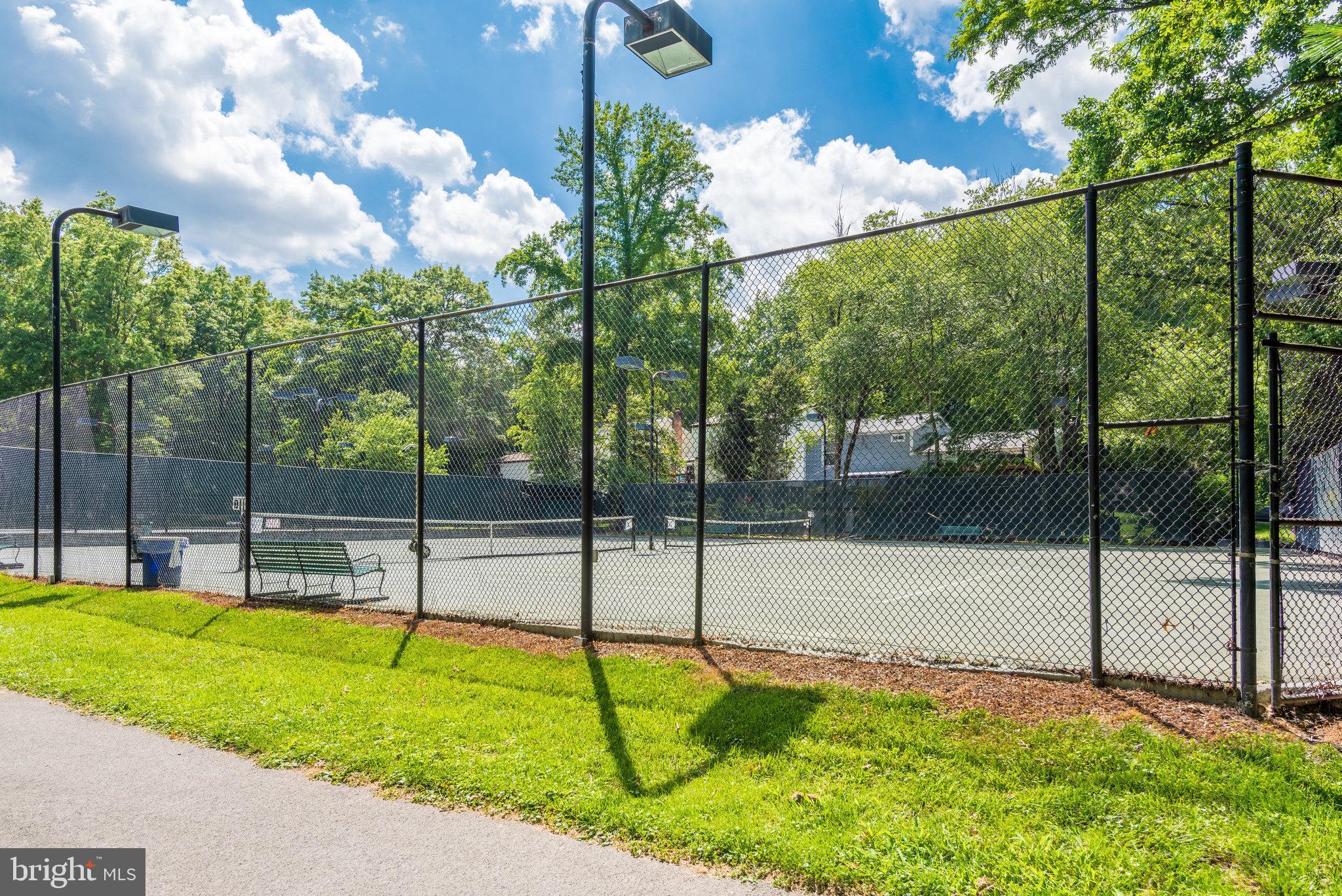 2507 Pegasus Lane Reston, VA 20191 - Photo 33 of 36 Gallery Image 33