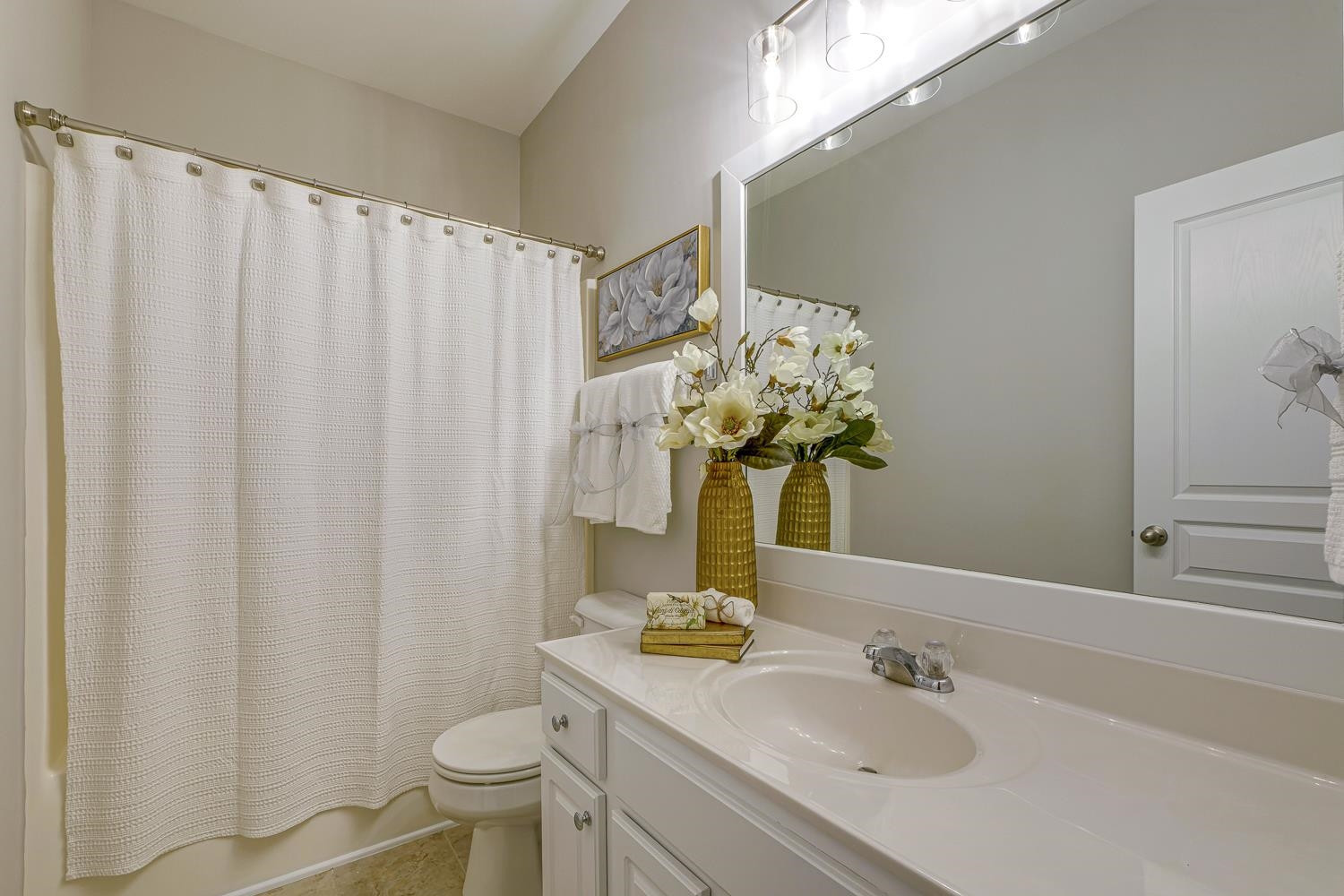 142 Cedar Elm Road Durham, NC 27713 - Photo 24 of 27 Full bathroom on lower level