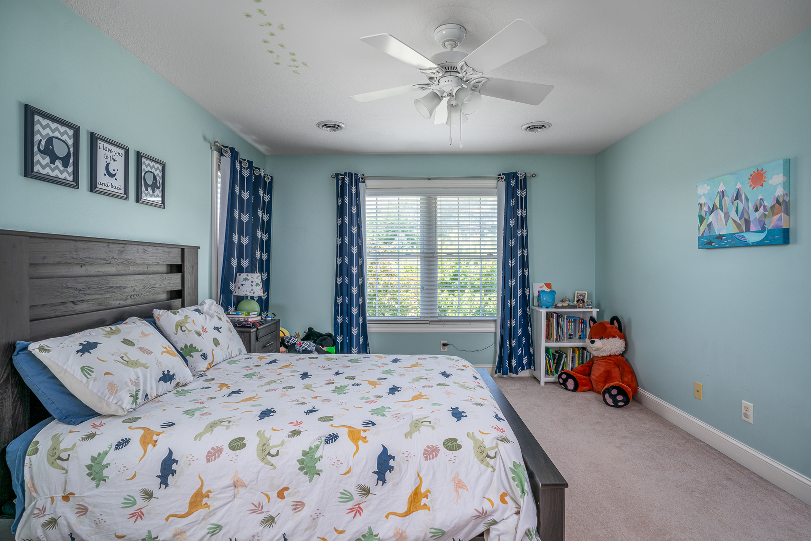 5315 Hugo Road Bettendorf, IA 52722 - Photo 24 of 35