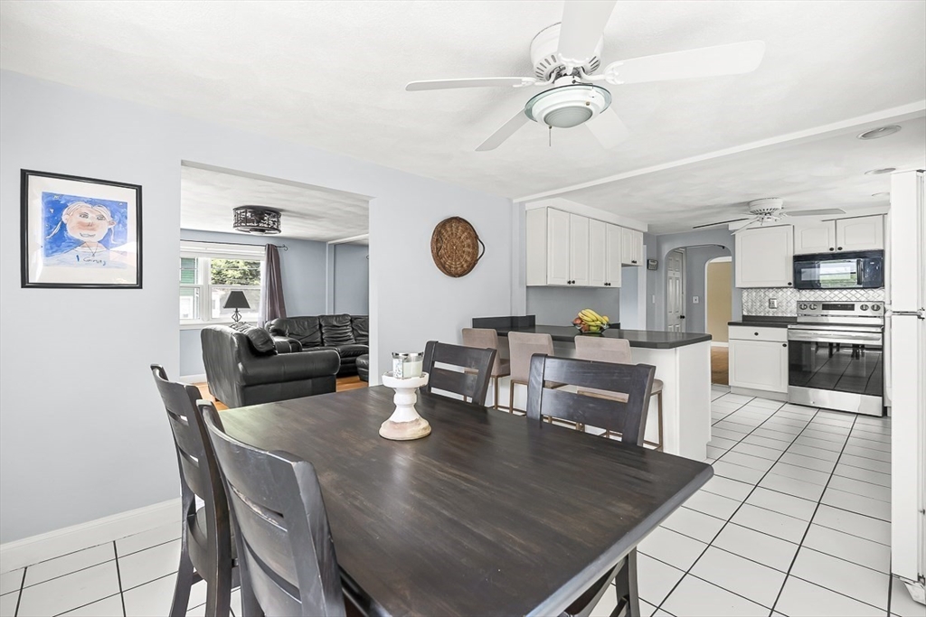 5 Elizabeth Road Stoneham, MA 02180 - Photo 16 of 39