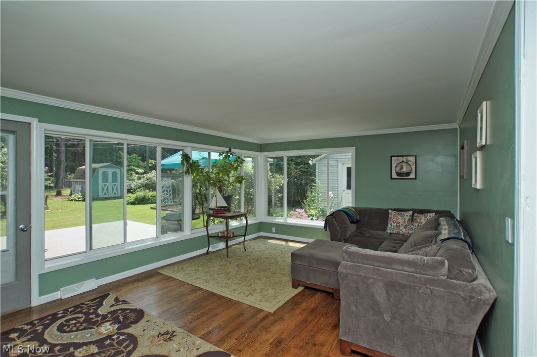 8113 Midland Road Mentor, OH 44060 - Photo 11 of 31
