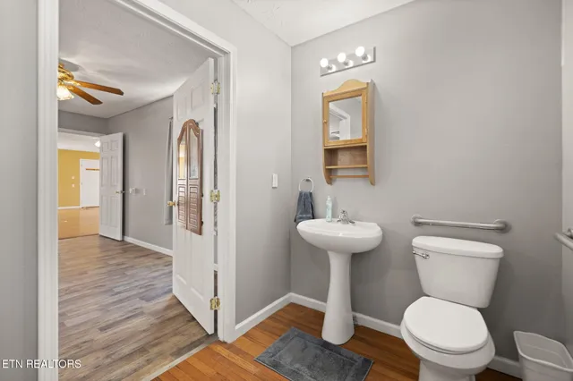 $184,900 | 1706 Leatherwood Road, Oneida, TN 37841