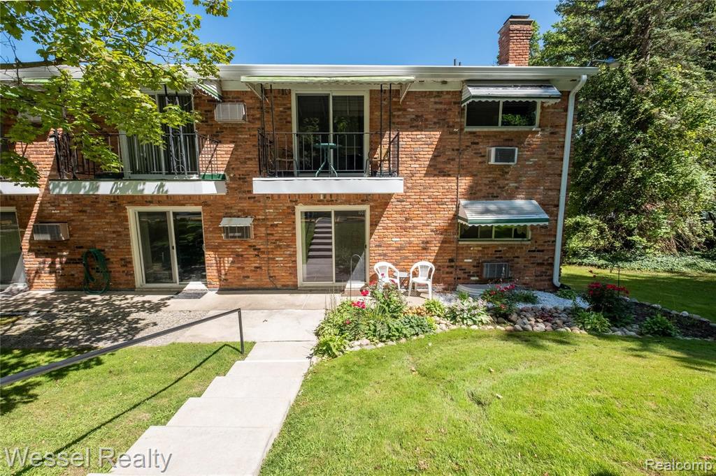 417 Prospect Street, Unit 106 Romeo, MI 48065 - Photo 3 of 19