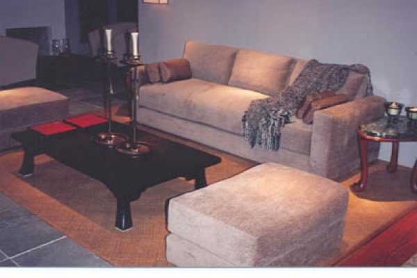 19-4023 Old Volcano Road Volcano, HI 96785 - Photo 8 of 17 a living room with furniture