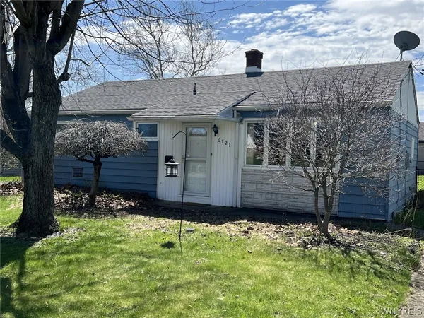 $159,900 | 6721 Lindbergh Avenue, Niagara Falls, NY 14304