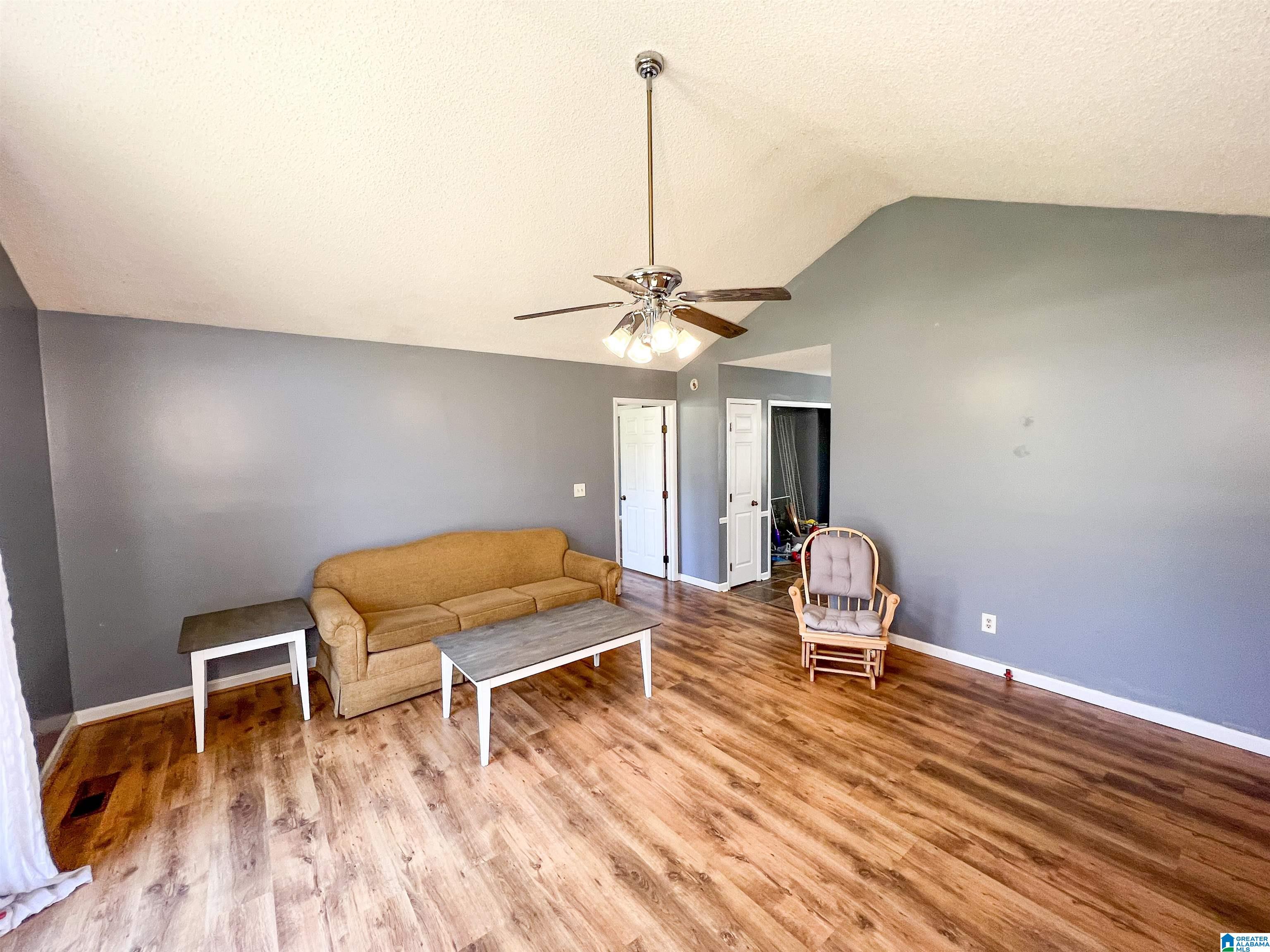 5201 Glade Road Anniston, AL 36206 - Photo 4 of 27
