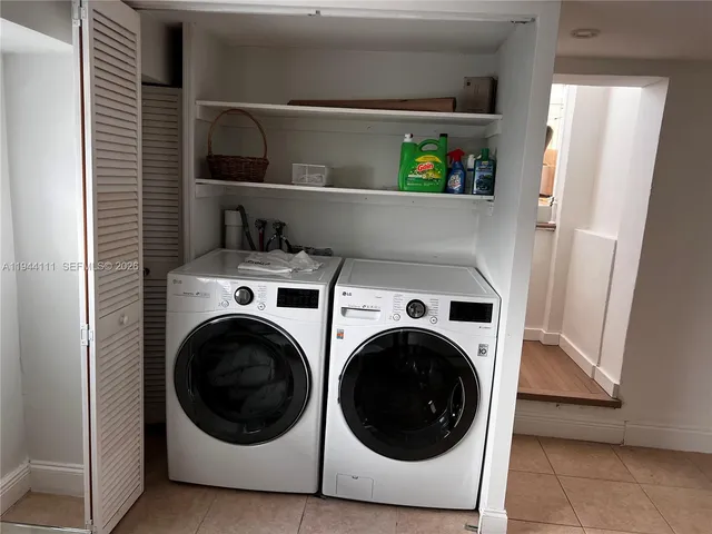 $10,000 | 2301 South Miami Avenue, Miami, FL 33129