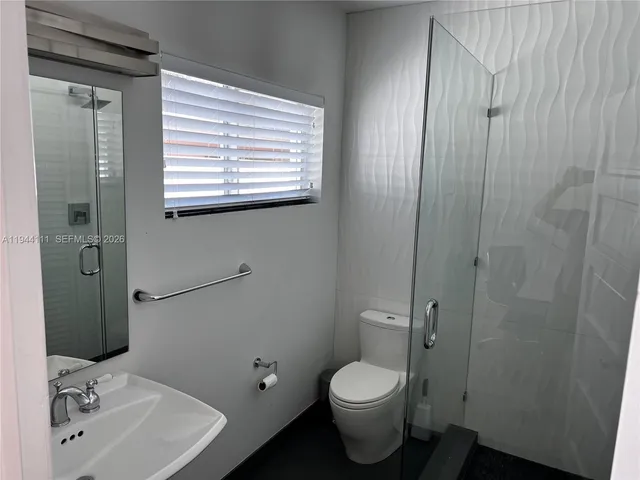 $10,000 | 2301 South Miami Avenue, Miami, FL 33129