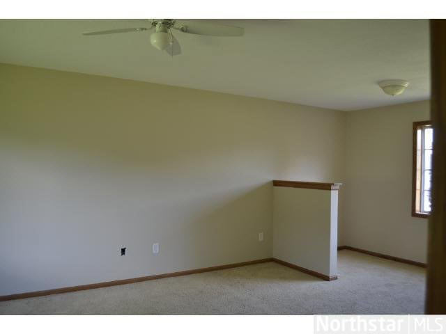 852 Florida Street Southwest Lonsdale, MN 55046 - Photo 3 of 10