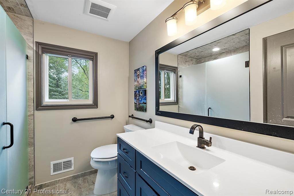12120 Shaffer Road Davisburg, MI 48350 - Photo 41 of 92