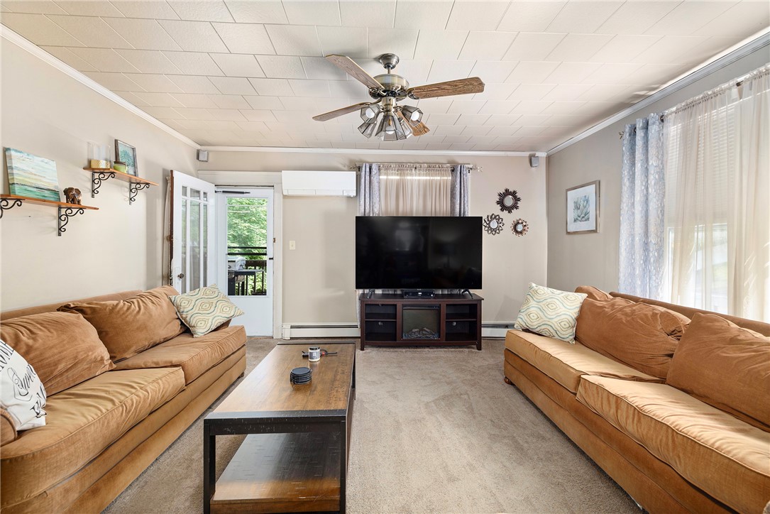 421 Old River Road Lincoln, RI 02838 - Photo 5 of 17 Gallery Image 5