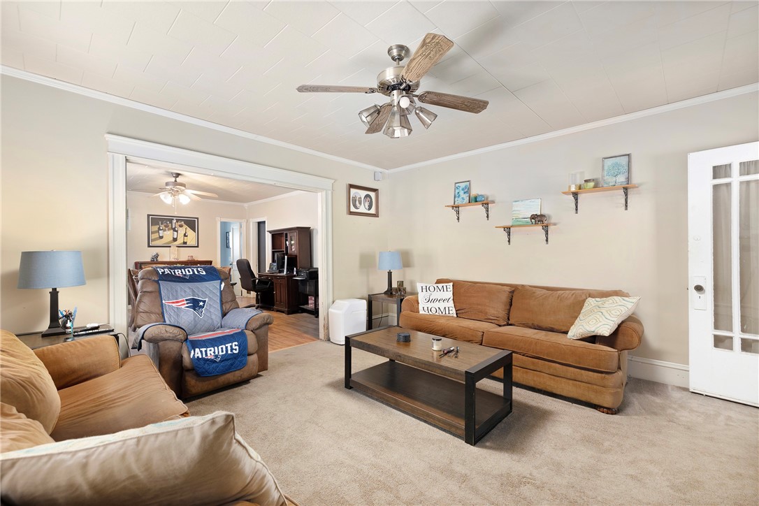 421 Old River Road Lincoln, RI 02838 - Photo 6 of 17 Gallery Image 6