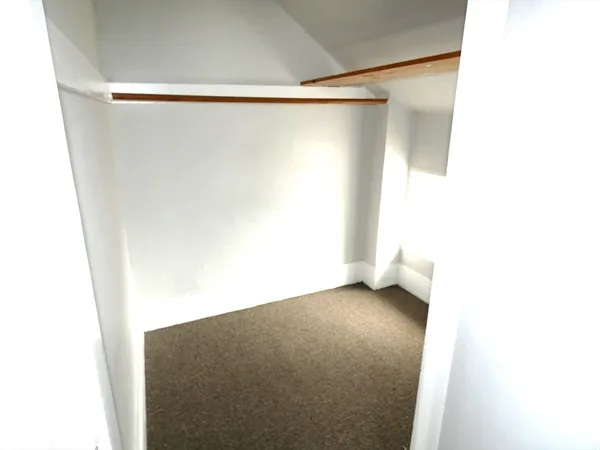 $2,600 | 7 Greenwood Street, Unit B, Wakefield, MA 01880