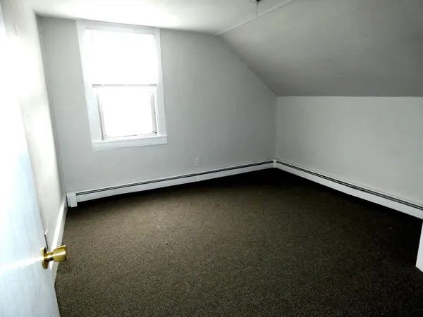 $2,600 | 7 Greenwood Street, Unit B, Wakefield, MA 01880