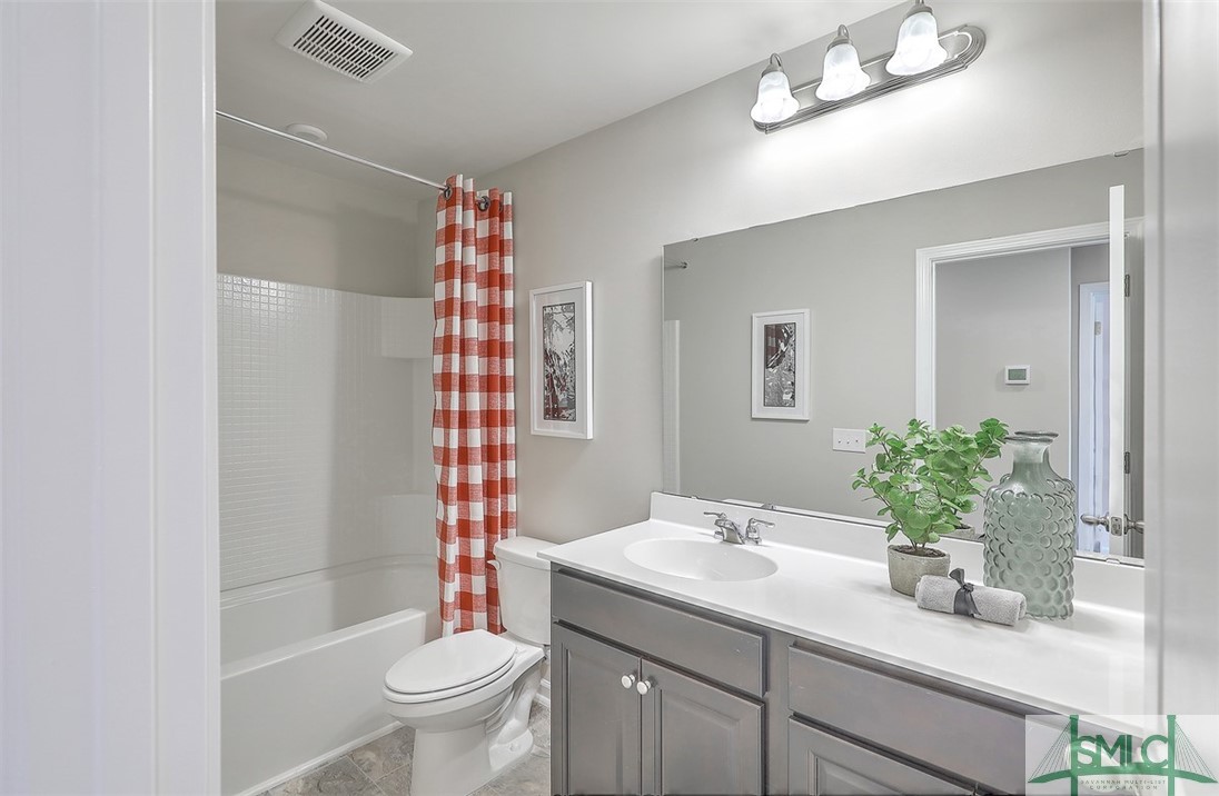 133 Congo Court Pooler, GA 31322 - Photo 12 of 21 Secondary Bath