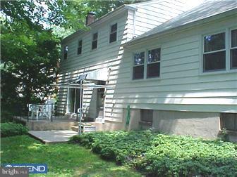 613 Wilder Road Wallingford, PA 19086 - Photo 3 of 12 Gallery Image 3