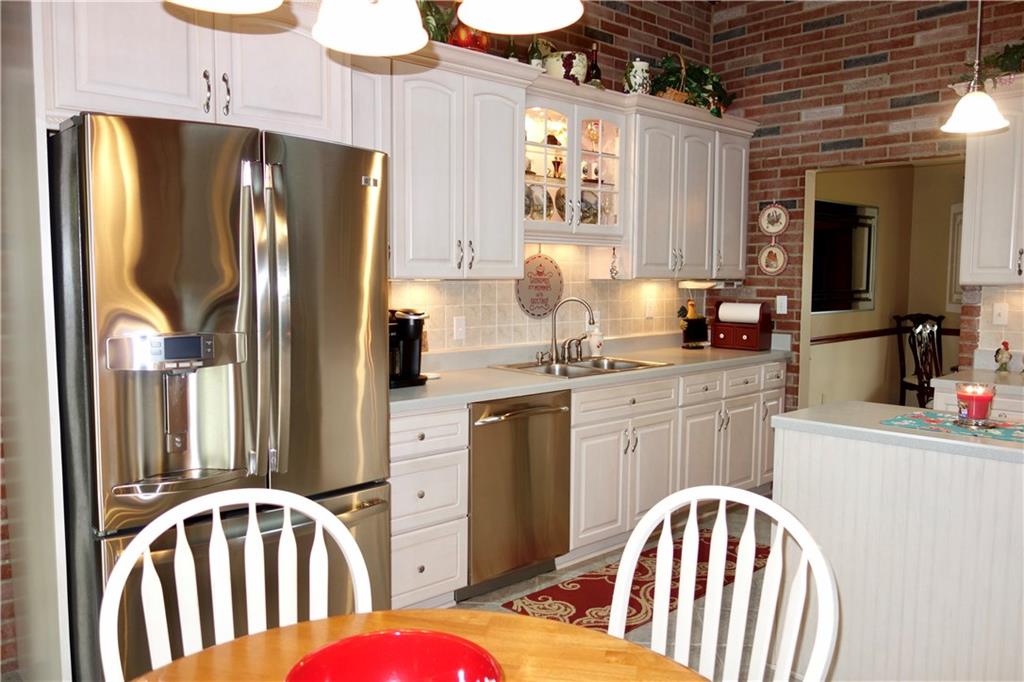 505 Moninger Road Washington, PA 15301 - Photo 6 of 25