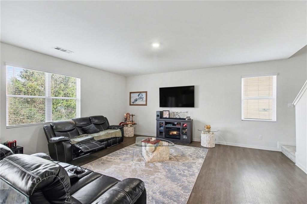 367 Hughes Lane Pendergrass, GA 30567 - Photo 8 of 29