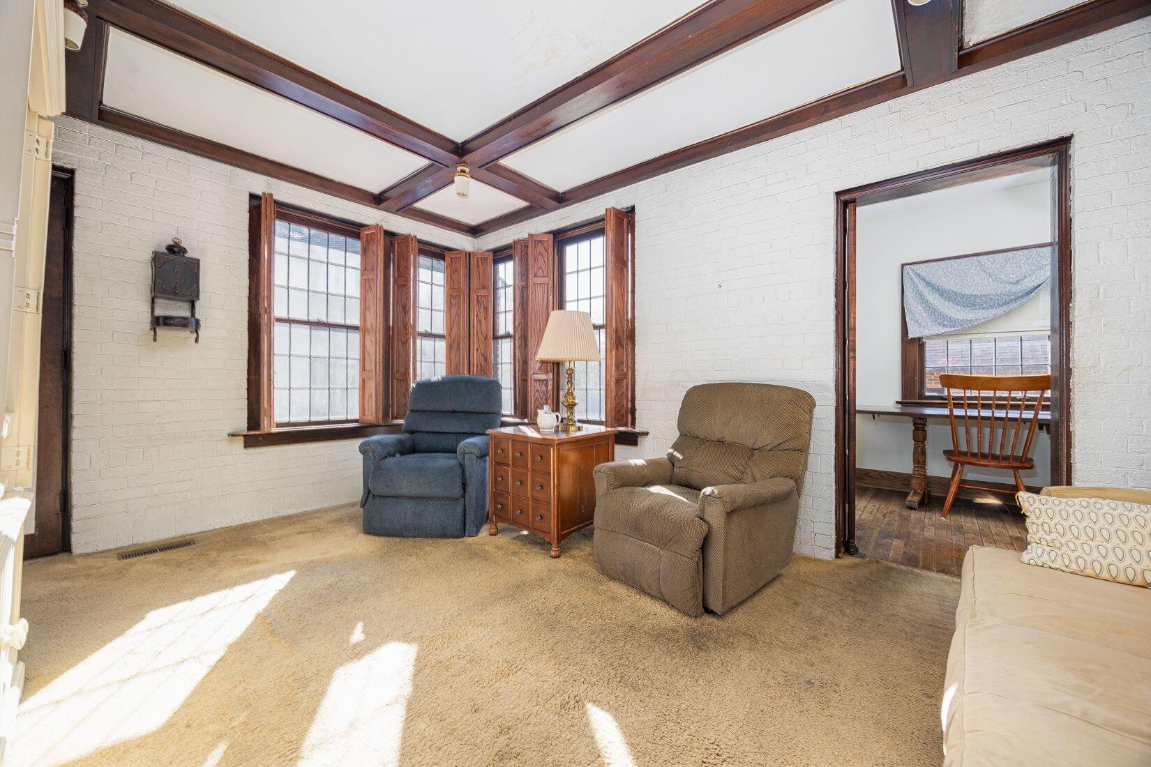 2619 Bexley Park Road Columbus, OH 43209 - Photo 9 of 39 Family Room