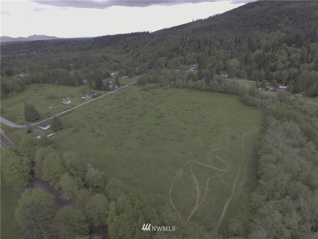 23711 Hathaway Road Sedro-Woolley, WA 98284 - Photo 9 of 15 Gallery Image 9