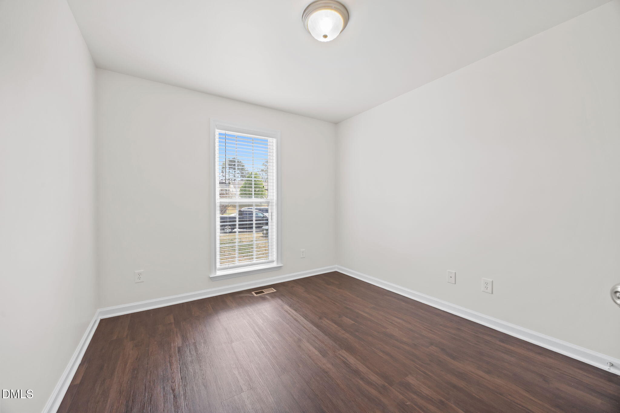7121 Missionary Ridge Drive Raleigh, NC 27610 - Photo 16 of 39 28-web-or-mls-IMG_2161