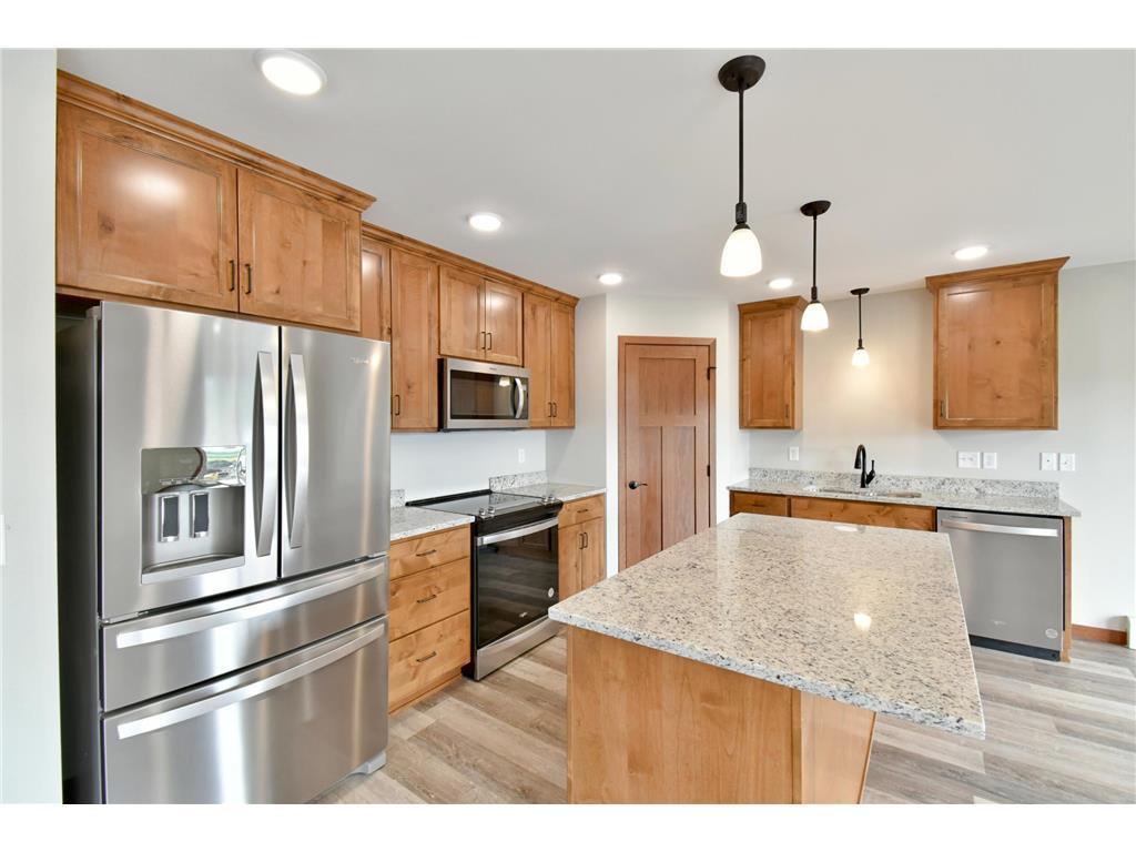 404 11th Street Southeast Freeport, MN 56331 - Photo 8 of 18