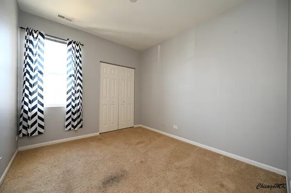 $1,850 | 2225 Aurora Drive, Unit 23, Pingree Grove, IL 60140