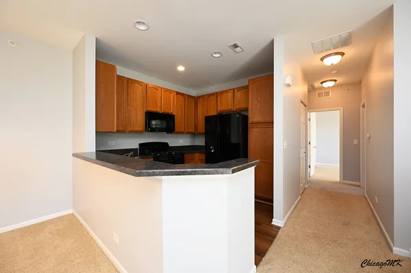 $1,850 | 2225 Aurora Drive, Unit 23, Pingree Grove, IL 60140