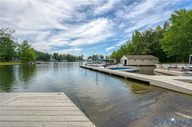 $559,999 | 126 Hickory Lane, Bumpass, VA 23024