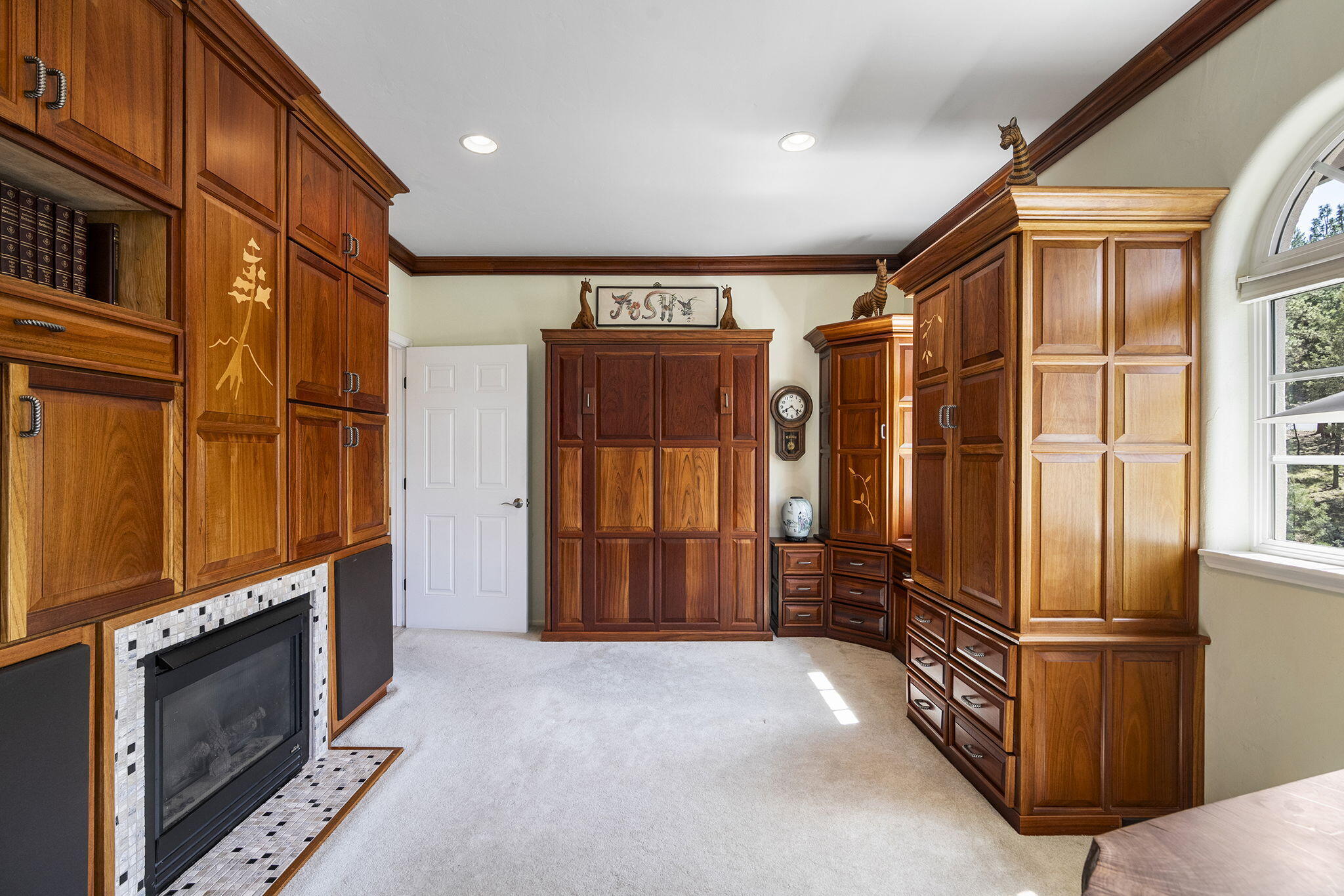 2279 Northwest Putnam Road Bend, OR 97703 - Photo 42 of 74 Gallery Image 42