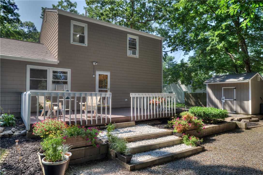 19 Hazelton Road Barrington, RI 02806 - Photo 30 of 32