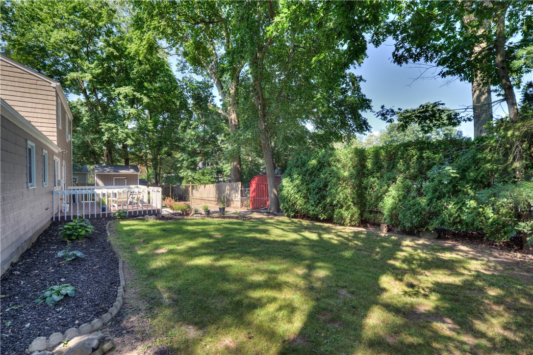 19 Hazelton Road Barrington, RI 02806 - Photo 31 of 32