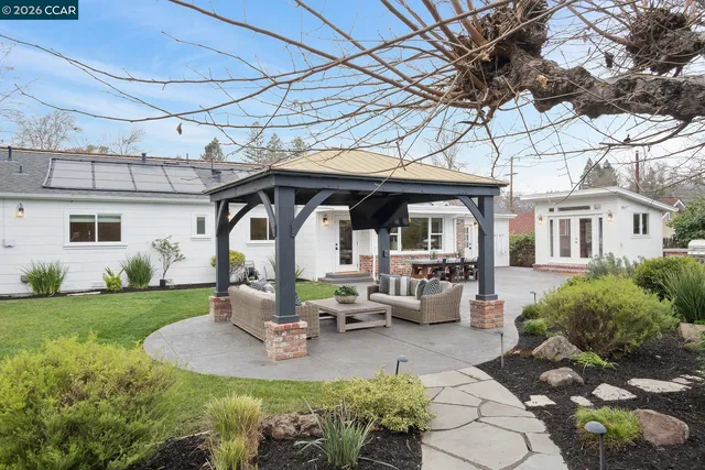 $2,995,000 | 872 Solana Drive, Lafayette, CA 94549