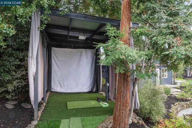 $2,995,000 | 872 Solana Drive, Lafayette, CA 94549