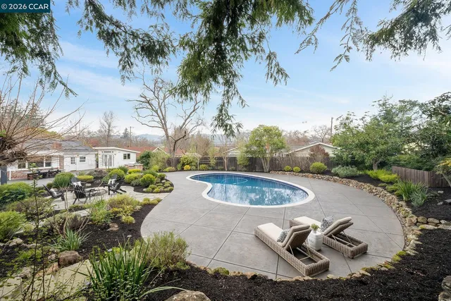 $2,995,000 | 872 Solana Drive, Lafayette, CA 94549