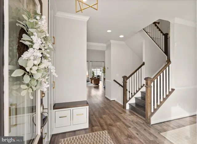 $800,000 | 2760 Cockspur Lane, Dumfries, VA 22026