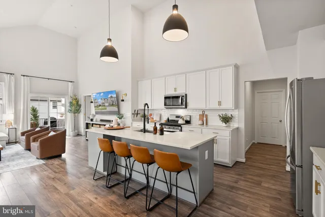 $800,000 | 2760 Cockspur Lane, Dumfries, VA 22026