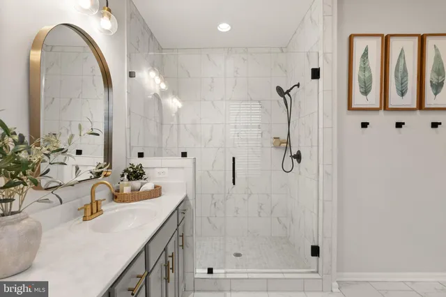 $800,000 | 2760 Cockspur Lane, Dumfries, VA 22026