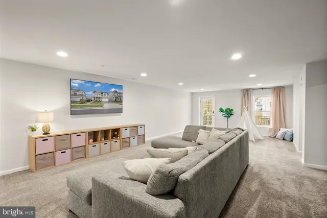 $800,000 | 2760 Cockspur Lane, Dumfries, VA 22026