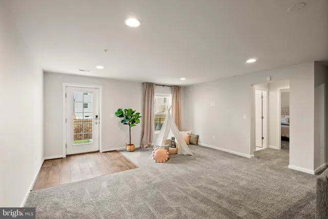 $800,000 | 2760 Cockspur Lane, Dumfries, VA 22026