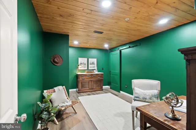 $800,000 | 2760 Cockspur Lane, Dumfries, VA 22026