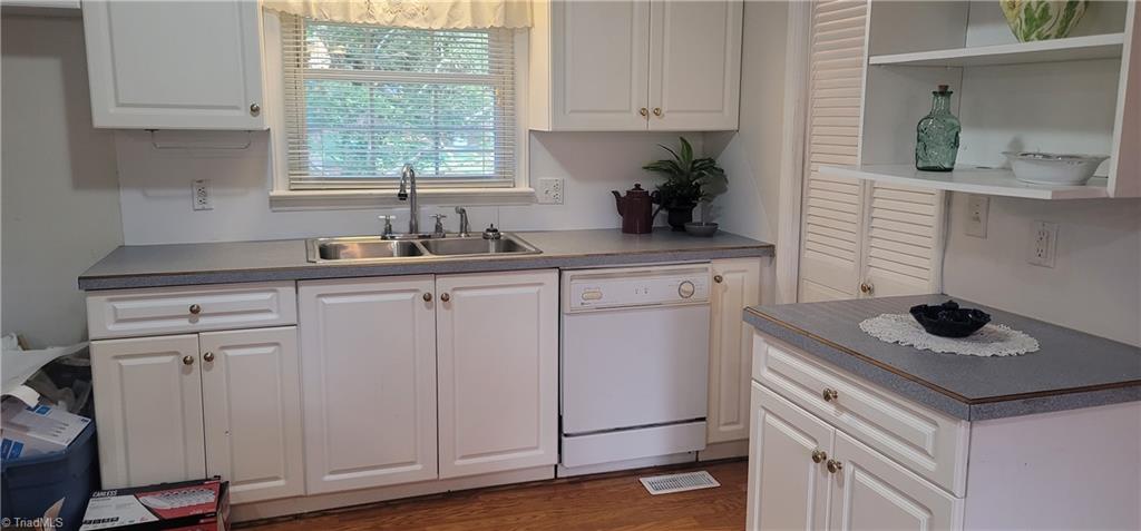 411 Chaney Road Asheboro, NC 27205 - Photo 5 of 29 Gallery Image 5