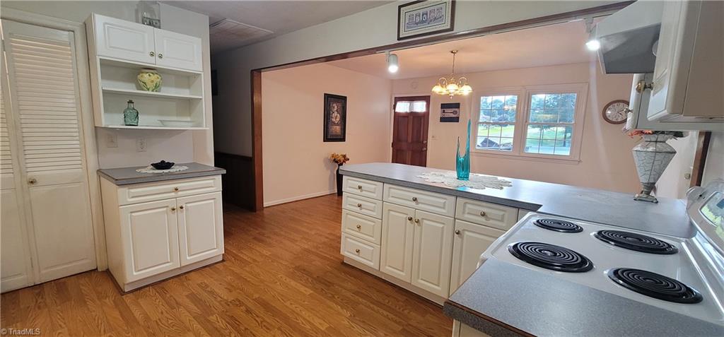 411 Chaney Road Asheboro, NC 27205 - Photo 7 of 29 Gallery Image 7