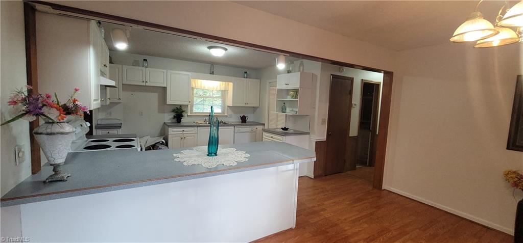 411 Chaney Road Asheboro, NC 27205 - Photo 9 of 29 Gallery Image 9