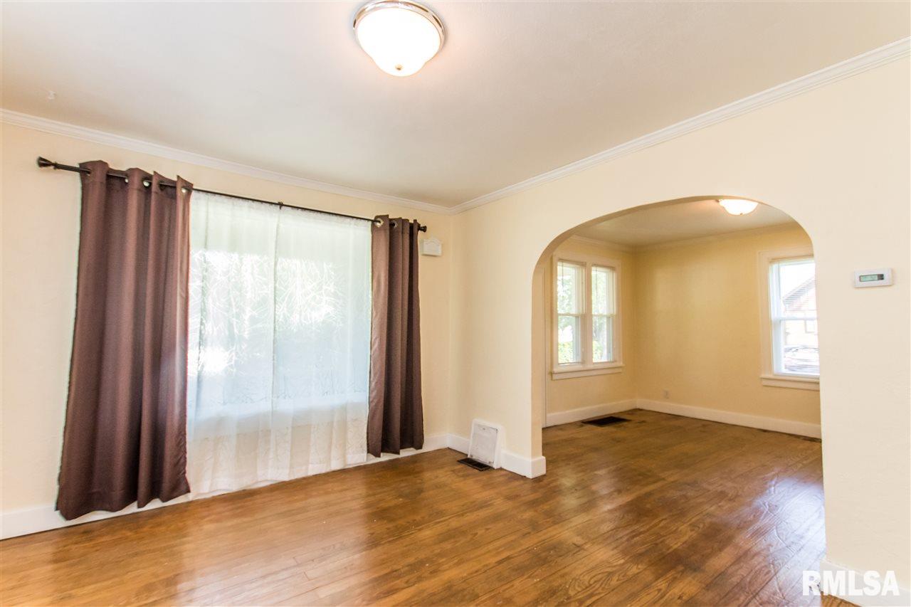 2311 Springfield Road East Peoria, IL 61611 - Photo 8 of 31 Gallery Image 8